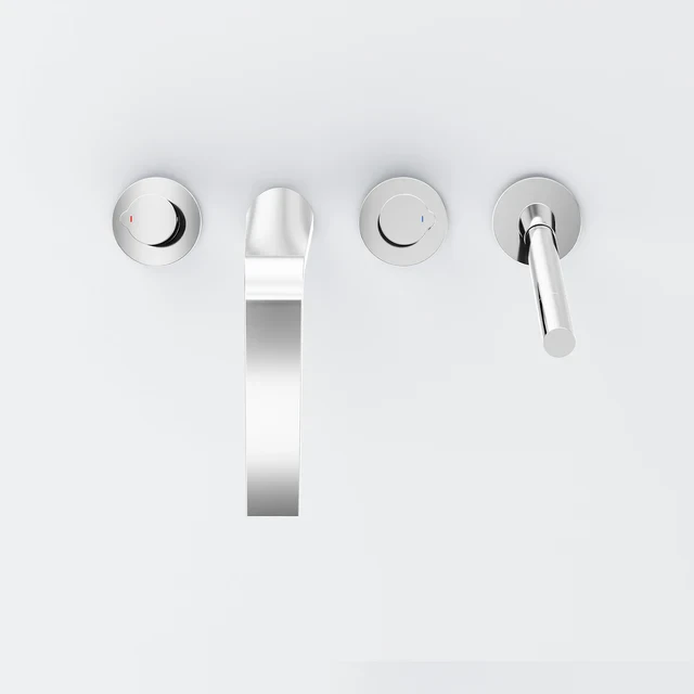 4-hole deck mounted bath mixer - Image 10